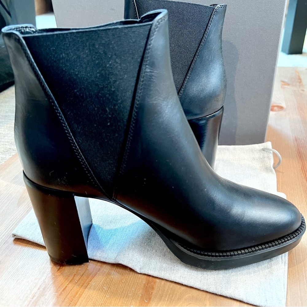 NWT AQUATALIA Ivana Waterproof Calf Leather Bootie - Picture 12 of 16